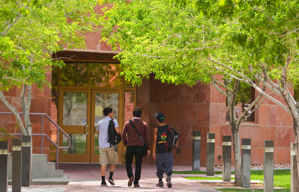 CSN students walk around the Charleston campus